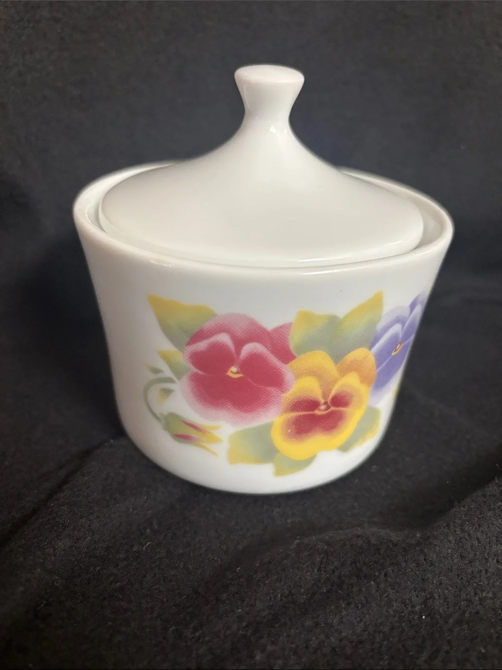 Corning Corelle sugar bowl Summer Blush/ Pansy Pattern